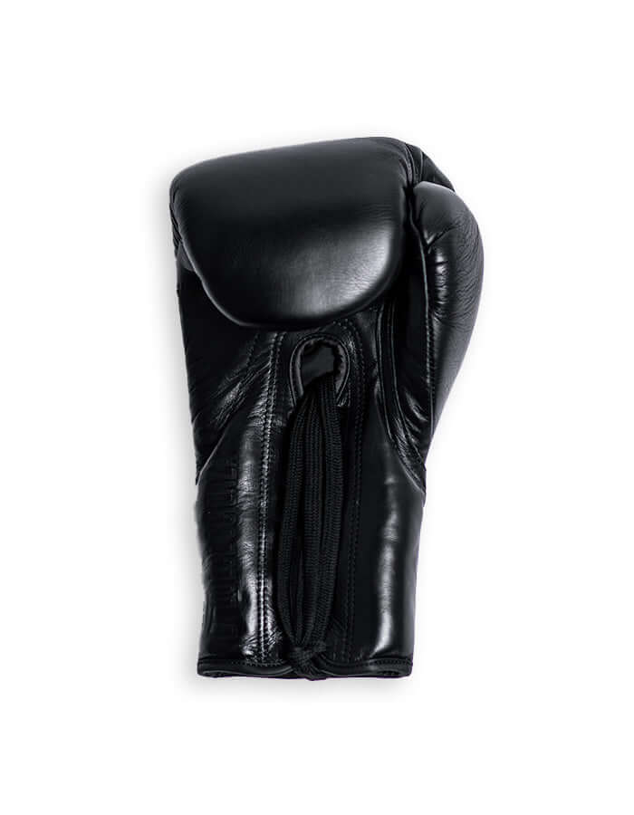 Superare S40 Boxing Gloves in Shiny Black, crafted from premium Italian leather, exemplifying quality and power.