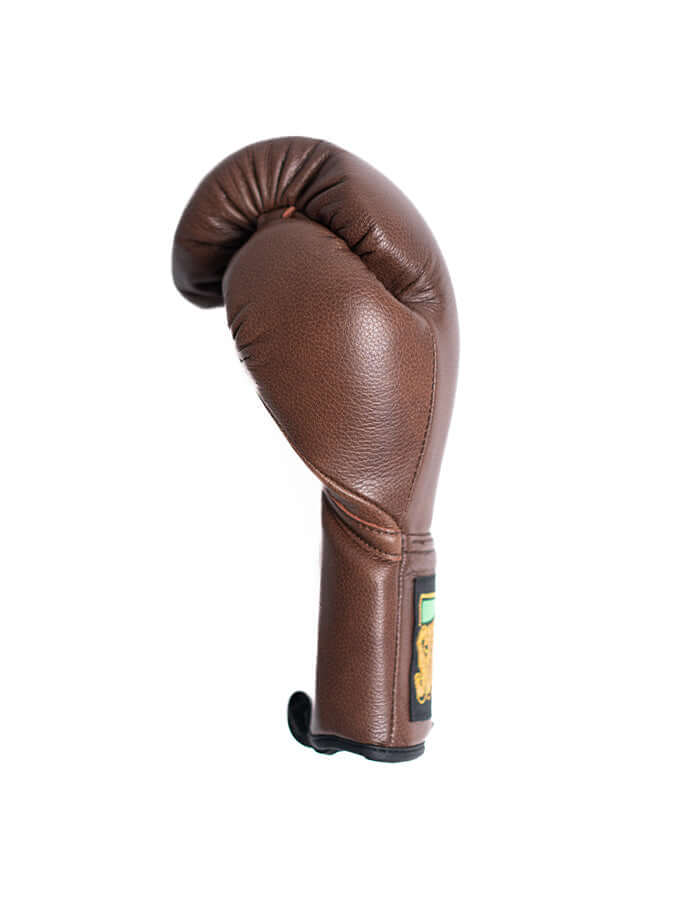 Superare S50 Bruno boxing glove in dark brown Italian leather, designed for fighters seeking premium quality and performance.