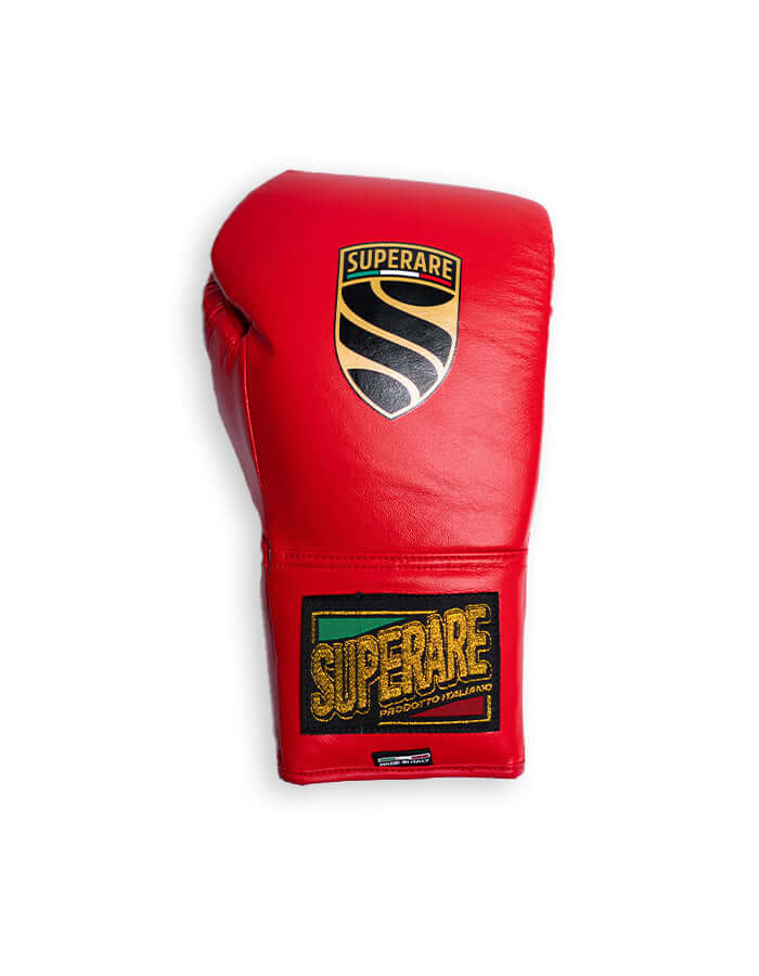 Superare S40 Red Boxing Glove with logo, made from Italian leather for professional fighters.