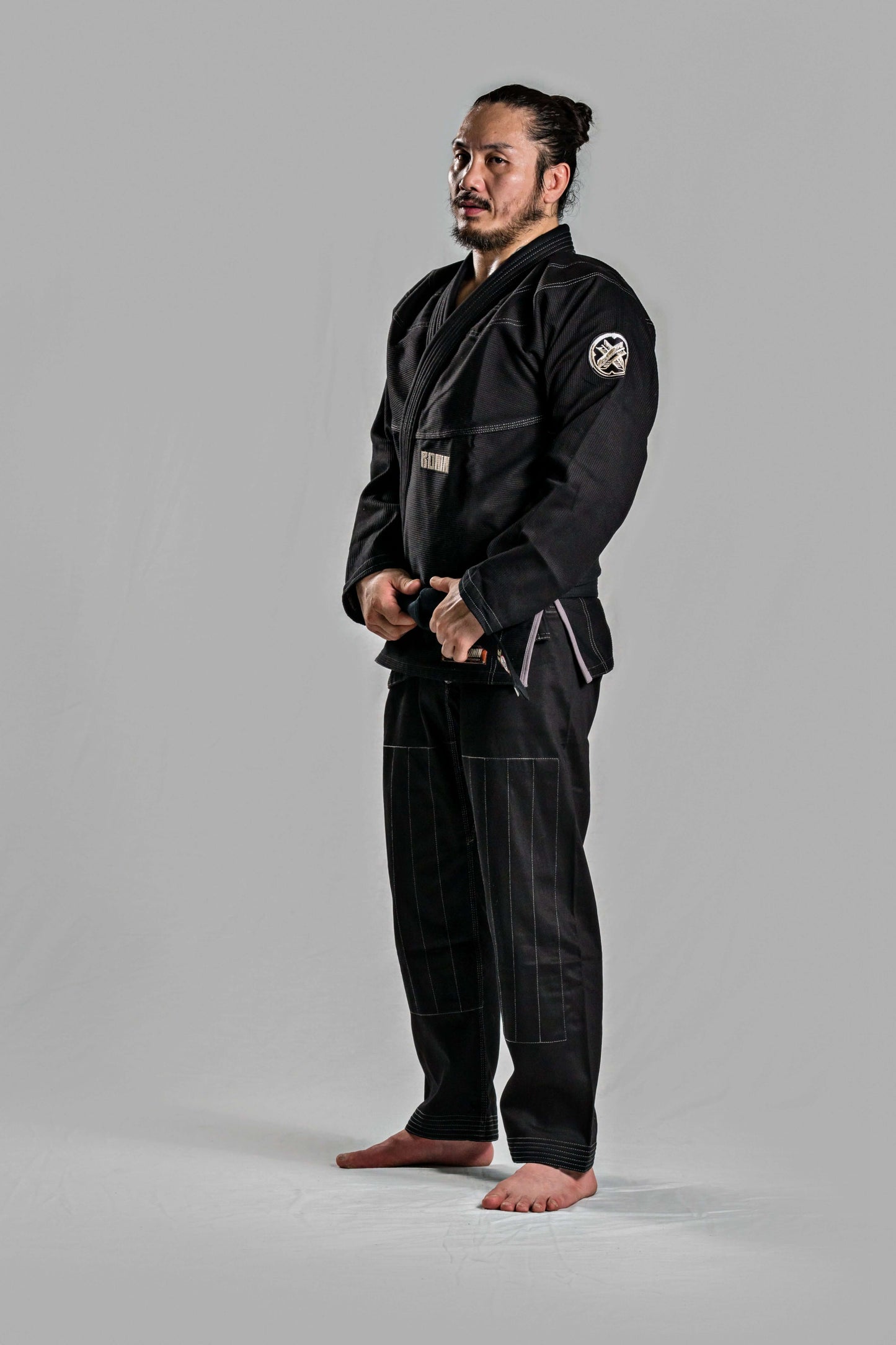 Roninbrand Kurosawa BJJ Gi in black, designed for professional fighters, offering comfort and fit for Brazilian Jiu Jitsu.
