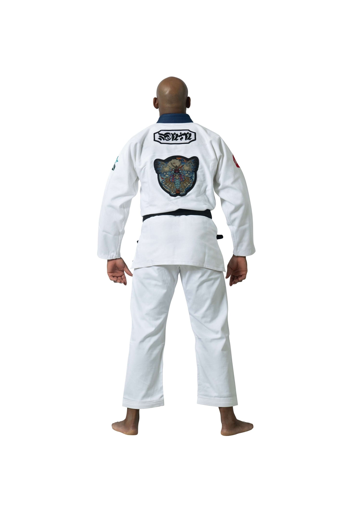 Roninbrand Shinsei Yūgure BJJ Gi in white, back view showcasing Death’s Head Hawk Moth design for Brazilian Jiu Jitsu.
