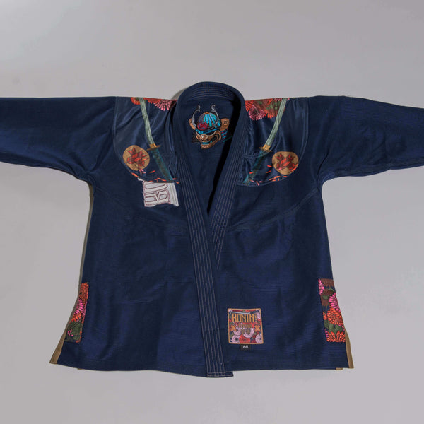 Πολεμικές Τέχνες, Βιομηχανική και ο Απόλυτος Εξοπλισμός Μάχης