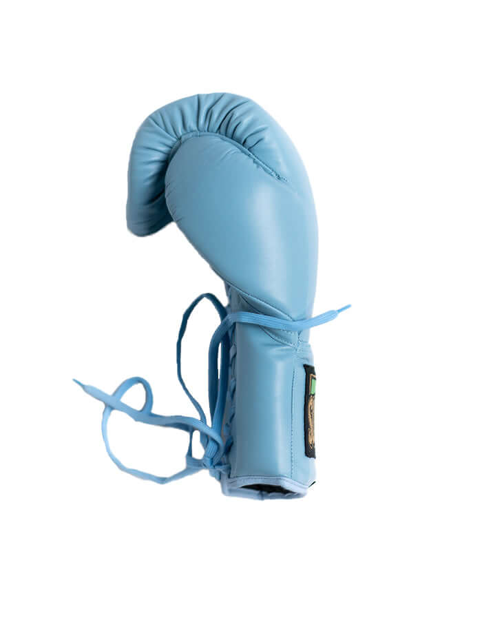Superare S40 boxing gloves in cielo sky blue, crafted from A grade Italian leather, ideal for professional fighters.