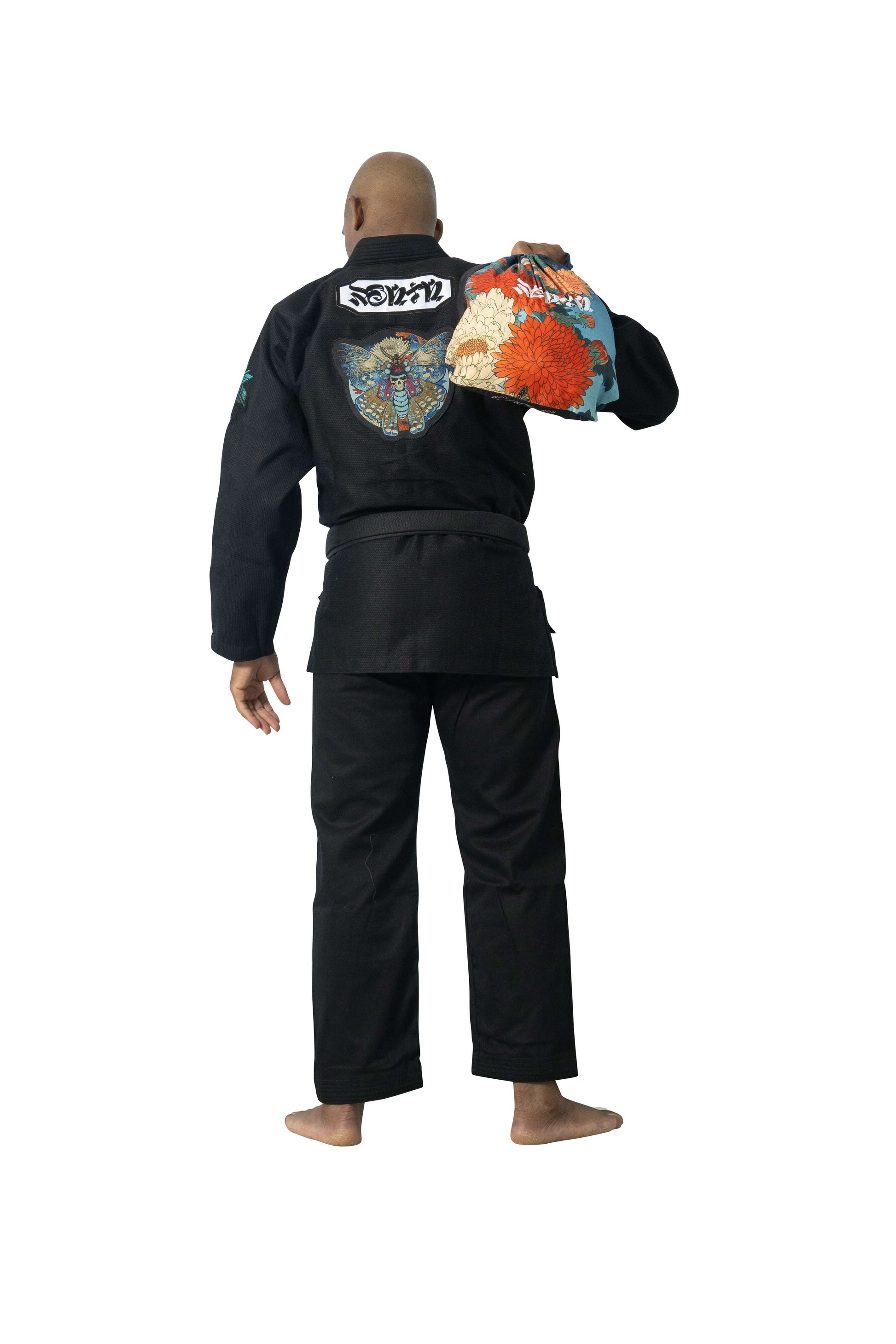 Roninbrand Shinsei Yūgure BJJ Gi in black, featuring detailed embroidery, designed for professional Brazilian Jiu Jitsu.