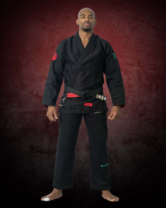 Roninbrand Shinsei Yūgure BJJ Gi in black, designed for elite Brazilian Jiu Jitsu fighters, ensuring optimal comfort and performance.