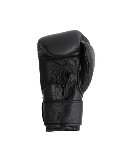 Superare S50 Matte Black boxing gloves, handmade in Italy, designed for precision fighters and top boxers.